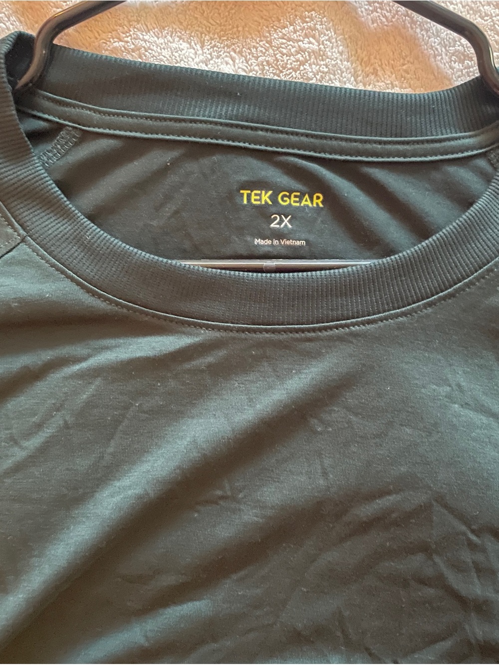 tek gear Black Crewneck Long Sleeve Tee - Picture 3 of 4